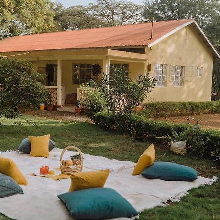 Mkoani Homestay Moshi Exteriér fotografie