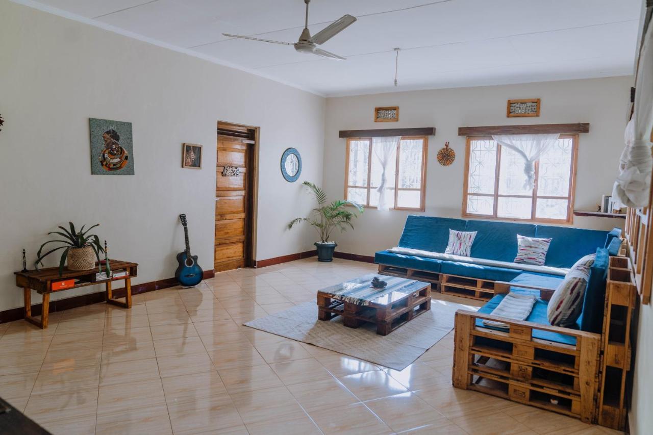 Mkoani Homestay Moshi Exteriér fotografie